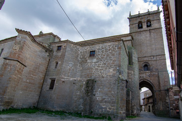 the church of Santa Mari­a la Mayor in Ledesma, Salamanca