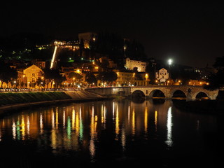 Fototapeta na wymiar Adige Verona and Castel Pietra.