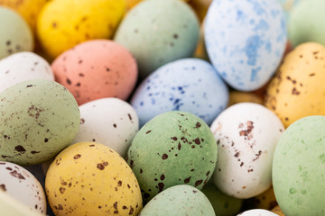 Fototapeta na wymiar Colourful Easter quail eggs