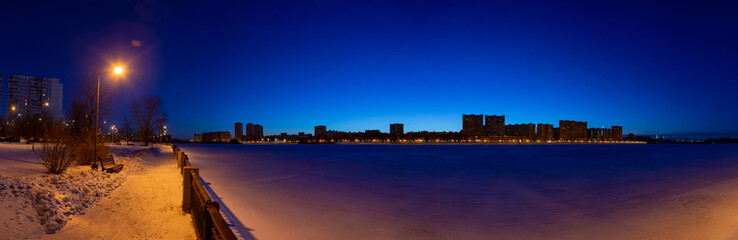 Fototapeta na wymiar Blue before dawn. Night winter panorama