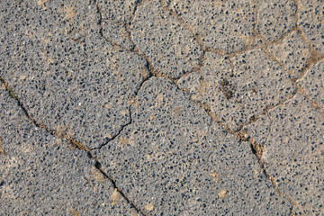 Risse im Straßenbelag, Asphalt