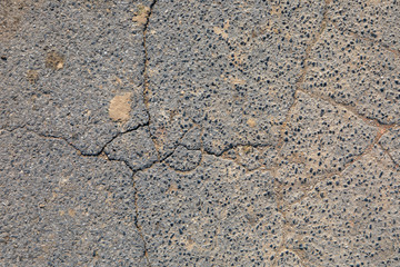 Risse im Straßenbelag, Asphalt