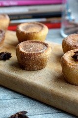 Muffin speziati alla cannella