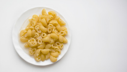 pasta with vegetable oil and spices