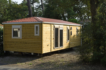 Fototapeta na wymiar wooden mobile home