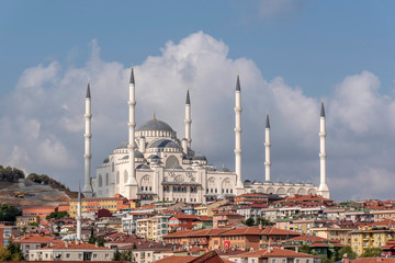 Obraz premium Great Camlica Mosque at Camlica