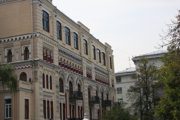 Fototapeta na wymiar facade of an old building Kiev