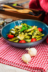 Chicken penne with Pesto sauce
