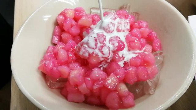 Tub Tim Grob - Thai Red Rubies in Coconut Milk