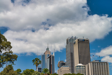 Fototapeta premium SYDNEY - OCTOBER 2015: Panoramic view of city skyscrapers. The city attracts 20 million people annually