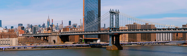 The Manhattan Bridge on a sunny day