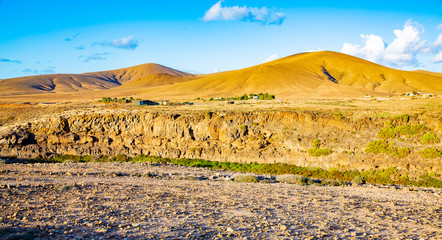 Naklejka premium Scenic hill country on Fuerteventura Island, Canary Islands, Spain