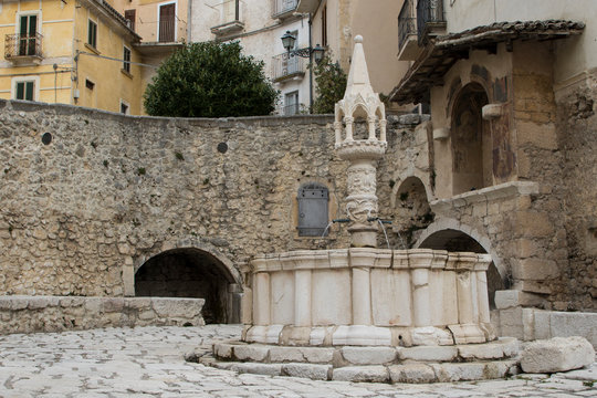 Fontecchio