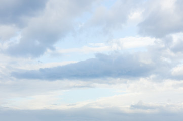 Fototapeta premium Beautiful white fluffy clouds in the blue sky day, cloud day. It best for background, abstract or blur.