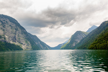 Königssee in den Bergen