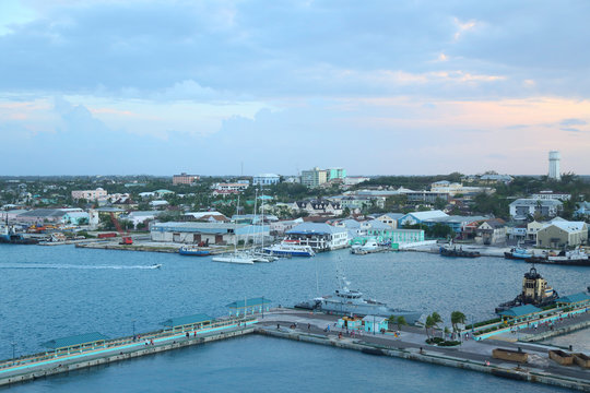 The panoramic view of Nassau city port and downtown (Bahamas). 