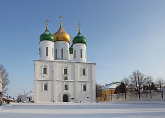Fototapeta na wymiar Cathedral of the Dormition in Kolomna city Russia