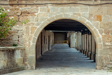 Obraz premium Arch of silleria in Aguilar de Campoo. Palencia