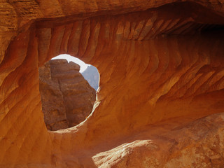 Petra; Raqmu - historic ruins of the ancient, rock city of the Nabatean Arabians. It is located in southwestern Jordan. It is also known as the rose-red city. UNESCO World Heritage list.