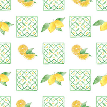 Watercolor handmade seamless pattern with yellow lemon fruit slices.