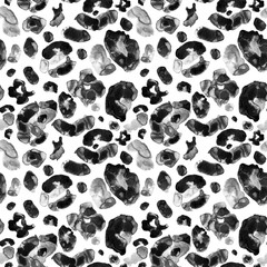 Watercolor snow leopard or cheetah seamless pattern. Monochrome wild animal coat print with black and grey spots on white background. Exotic  camouflage wallpapers for clothes, textile, fabric