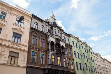 Victorian family houses 