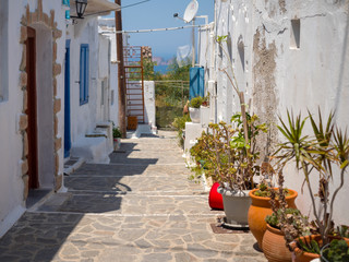 Fototapeta na wymiar Traditional village Plaka in Milos Island