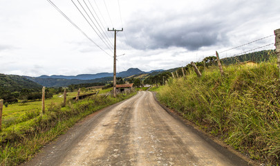 Fototapeta na wymiar Estrada rural