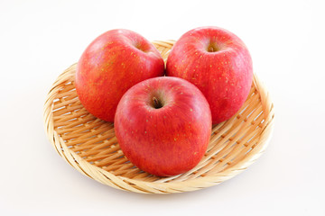 リンゴ　サンふじ