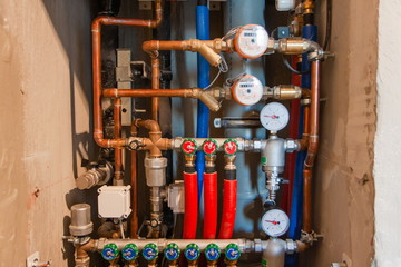Water nodes and hubs, pipes, meters and taps