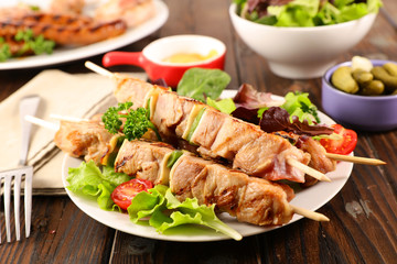skewer meat and salad