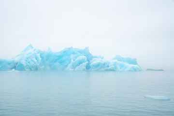 Fototapeta na wymiar Melting glaciers in the northern ocean