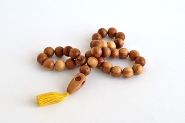 Obraz premium Rosary made of wood brown