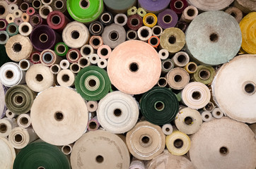 Fototapeta premium colorful paper sheet in circle