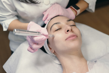 Obraz na płótnie Canvas Rejuvenating facial treatment