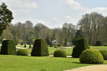 Le jardin à la française avec ses haies au parc de Tervuren à l'est de Bruxelles