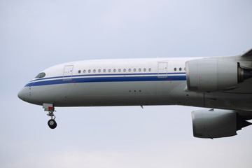 Passagierflugzeug Teilansicht vorne - Stockfoto