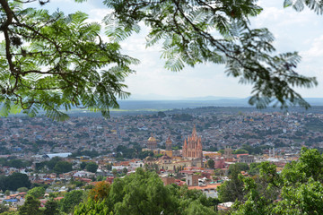 image of the city of San Miguel de Ayende, Mexico