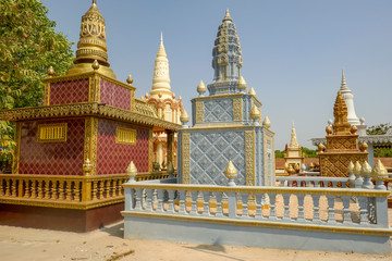 Fototapeta premium Memorial stupas at Wat Hanchey, Cambodia