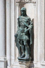 Fototapeta premium Courtyard of Doge`s Palace, or Palazzo Ducale., Venice , Italy,architectural details,Statue - 2019