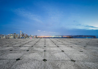skyline of seattle in winter