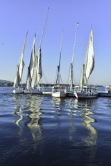 Obraz premium sailing boats in Luxor city