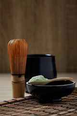 organic matcha green tea on wooden