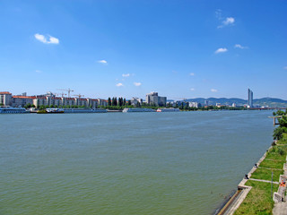 Obraz premium Danube, Vienna, Austria