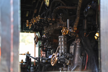 Fototapeta na wymiar 蒸気機関車の操縦室