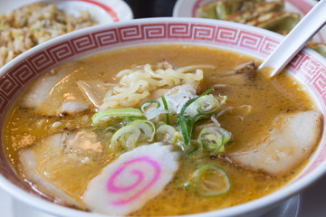 みそラーメン