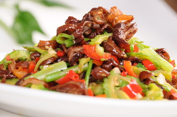 salad with chicken and vegetables