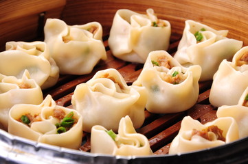 tortellini with cream sauce