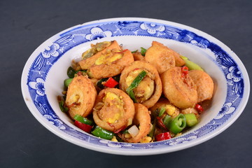 meatballs with tomato sauce and vegetables