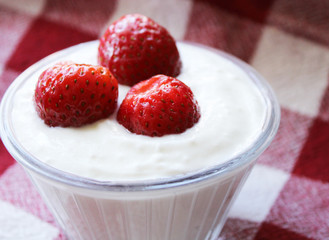 Strawberry and yogurt mix